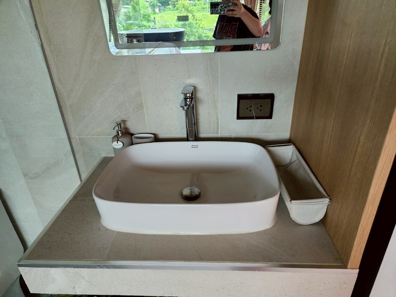 LINE_ALBUM_ห้องพักใหม่_250508_33